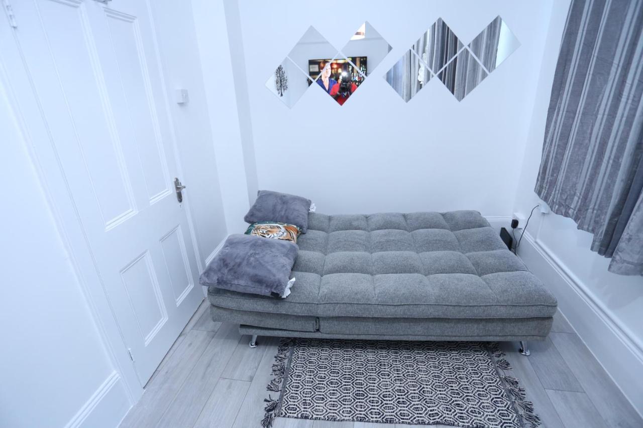 London Town Apartment- Lewisham エクステリア 写真