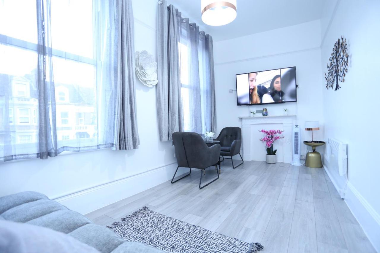 London Town Apartment- Lewisham エクステリア 写真