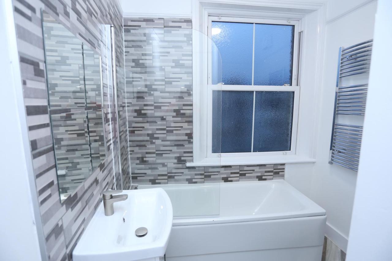 London Town Apartment- Lewisham エクステリア 写真