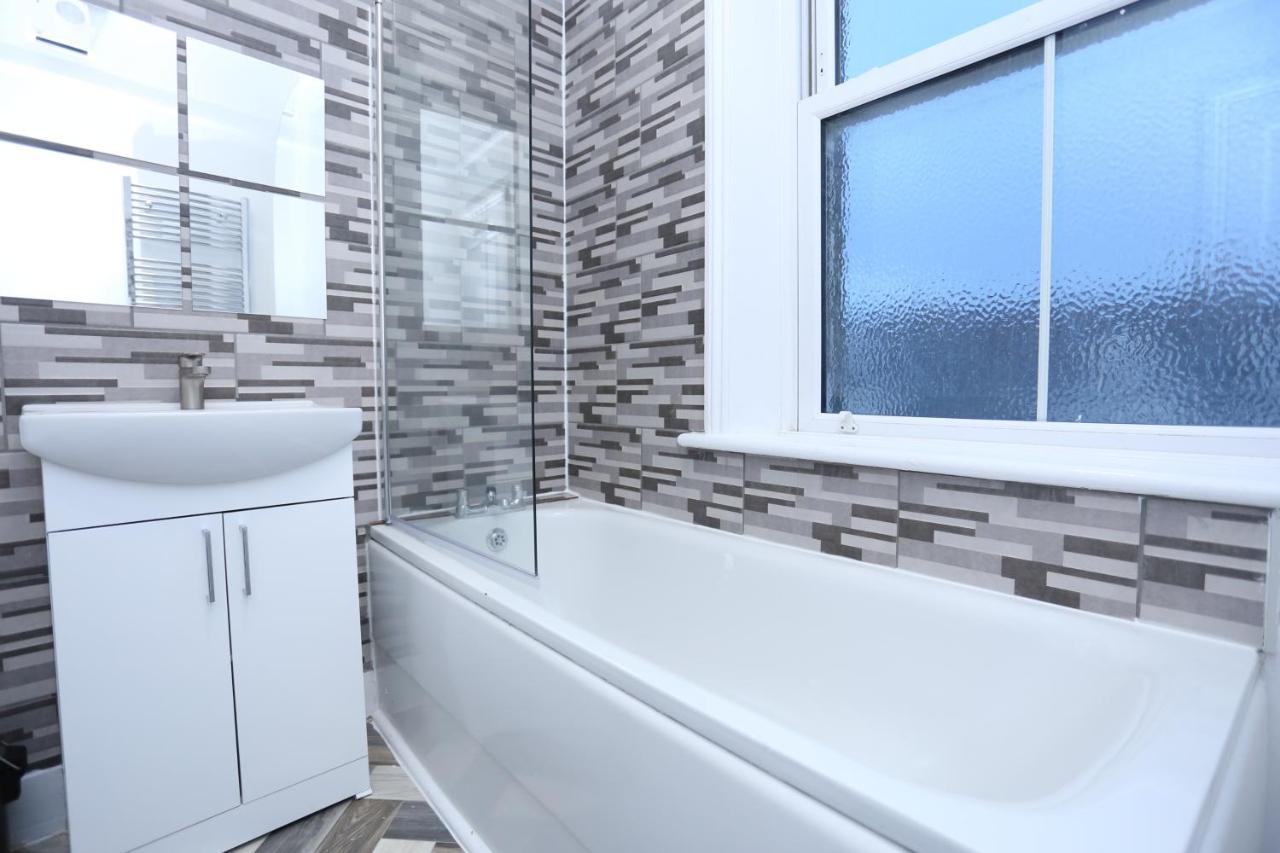 London Town Apartment- Lewisham エクステリア 写真